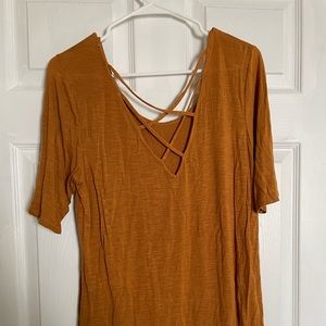 mustard yellow 1/3rd sleeve tee